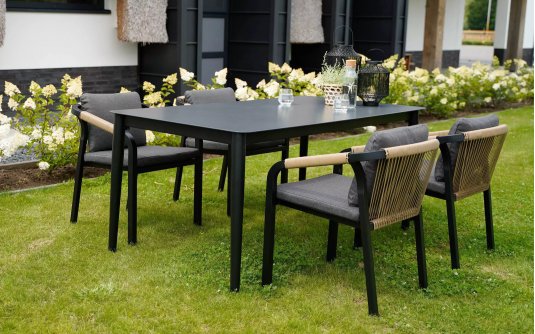 Komplet stołowy na taras ciemnoszary aluminium RIMINI 4 krzesła Komplet stołowy na taras ciemnoszary aluminium RIMINI 4 krzesła