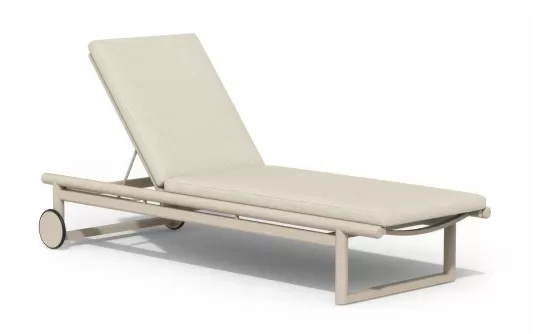 Aluminiowy luksusowy leżak ogrodowy w kolorze beżowym z materacem oasis Aluminiowy luksusowy leżak ogrodowy w kolorze beżowym z materacem oasis